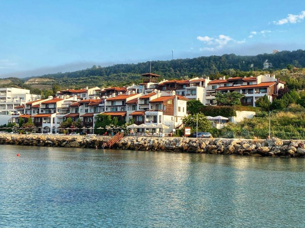 White Coast Beach Apartments Kawarna Zewnętrze zdjęcie